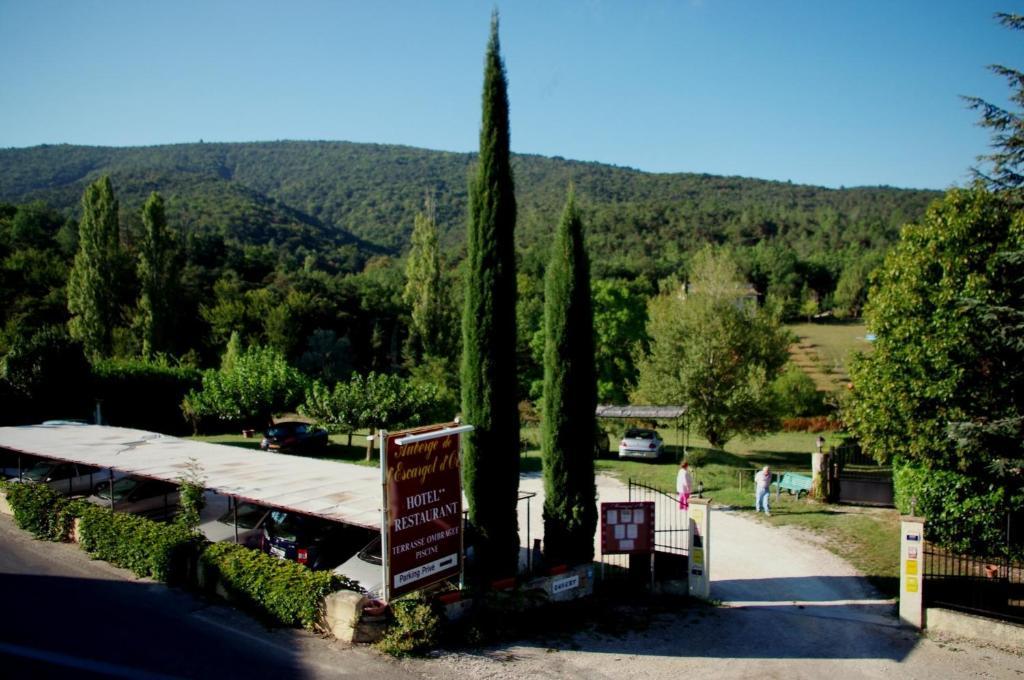 Auberge De L'Escargot D'Or Dieulefit Exterior foto